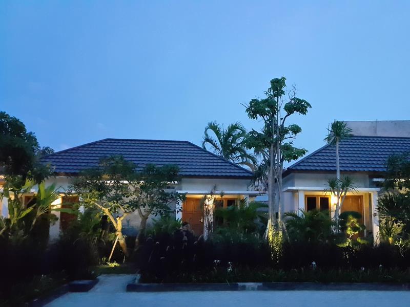 Kampoeng Nelayan Hotel Palu Exterior photo
